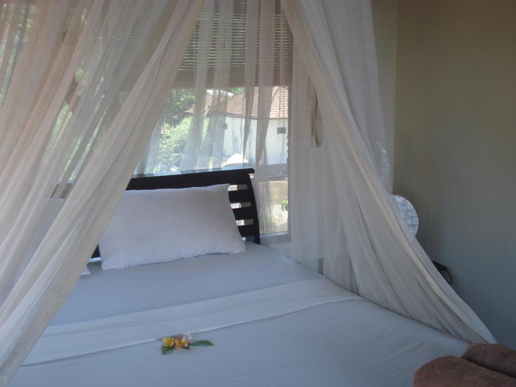 Bulih Beach Bungalows Αμέντ Δωμάτιο φωτογραφία