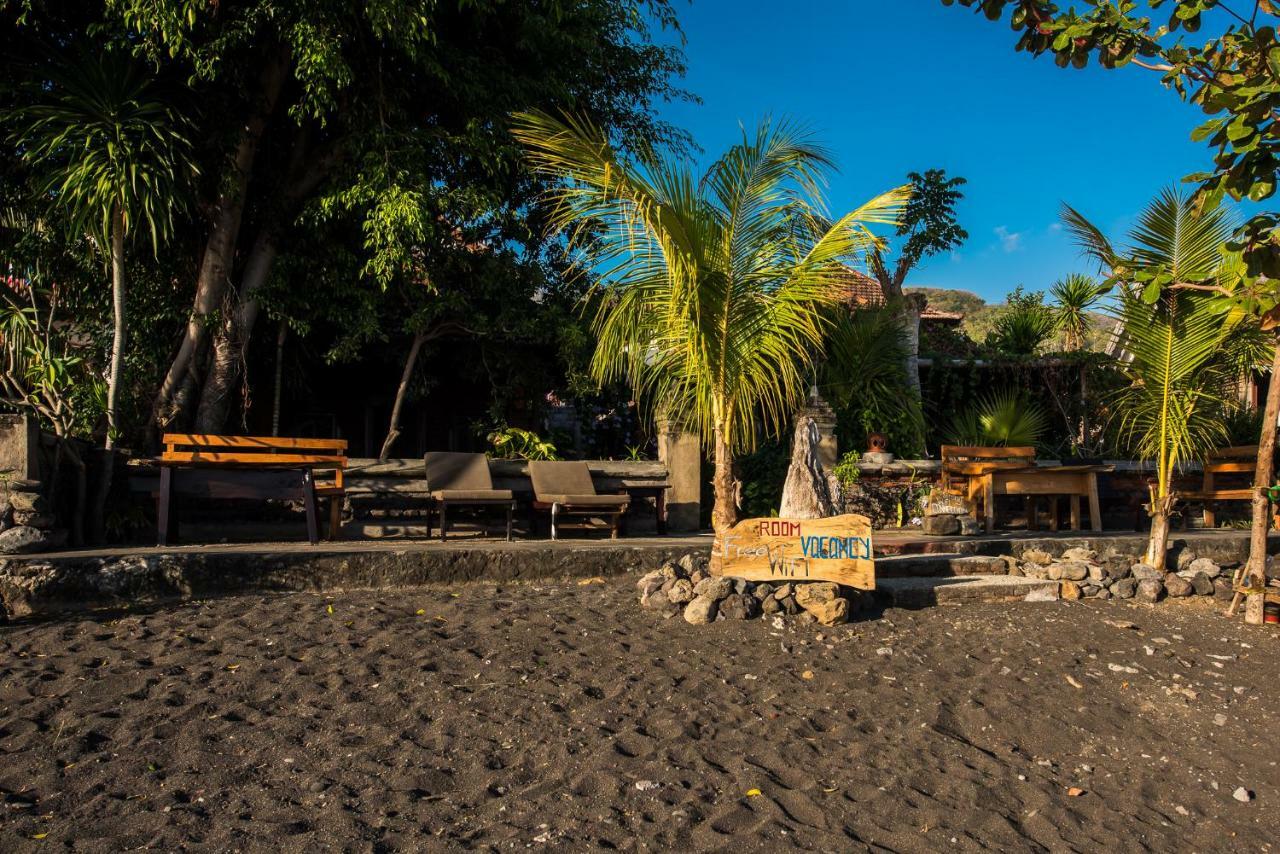 Bulih Beach Bungalows Αμέντ Εξωτερικό φωτογραφία